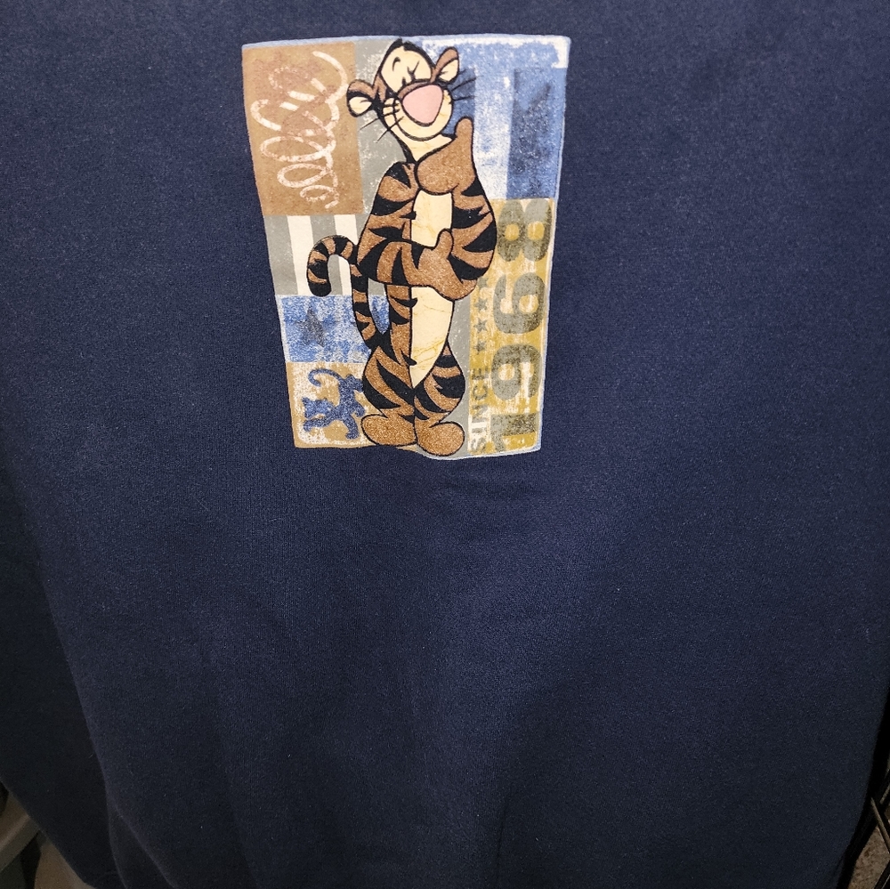 Tigger crew sweatshirt